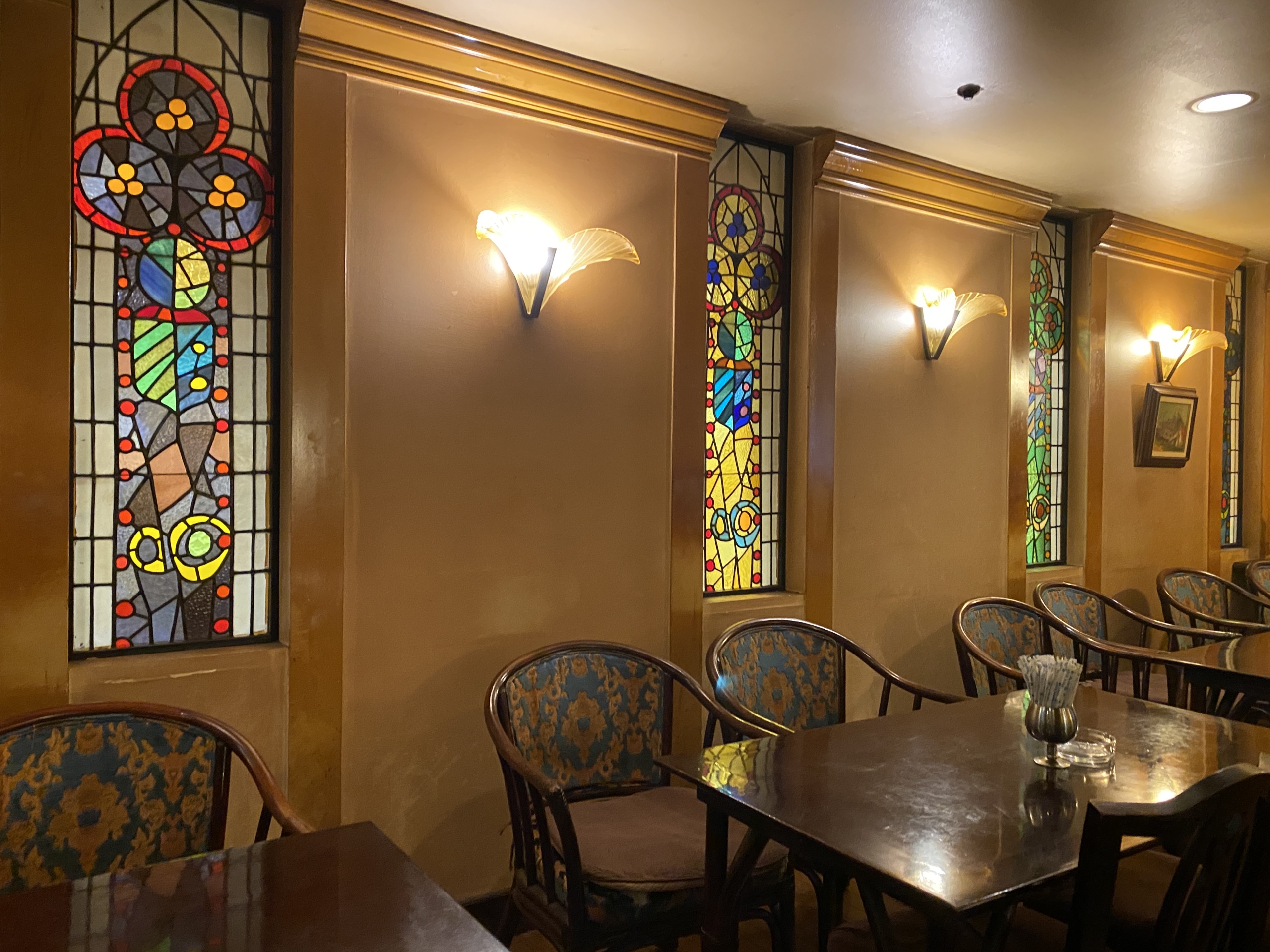 一度はステンドグラスをみてほしいサンフラワー | てくてくと、本気で